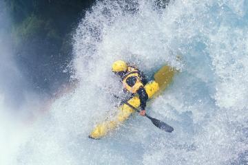 开云体育下载-格纳布里两传一射主宰赛场，新体系催化德国飞翼蜕变—深度解析皇家社会友谊赛3-0横扫委内瑞拉一役的关键先生