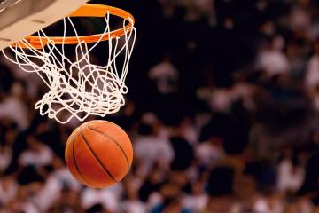 开云体育入口-激战金州！米切尔狂飙破勇士铁阵