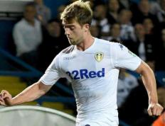 开云平台-包含埃弗顿憾负，败给对手积分榜下滑的词条