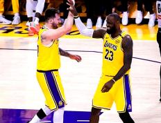 开云APP-包含湖人逆转开拓者，取得五连胜的词条