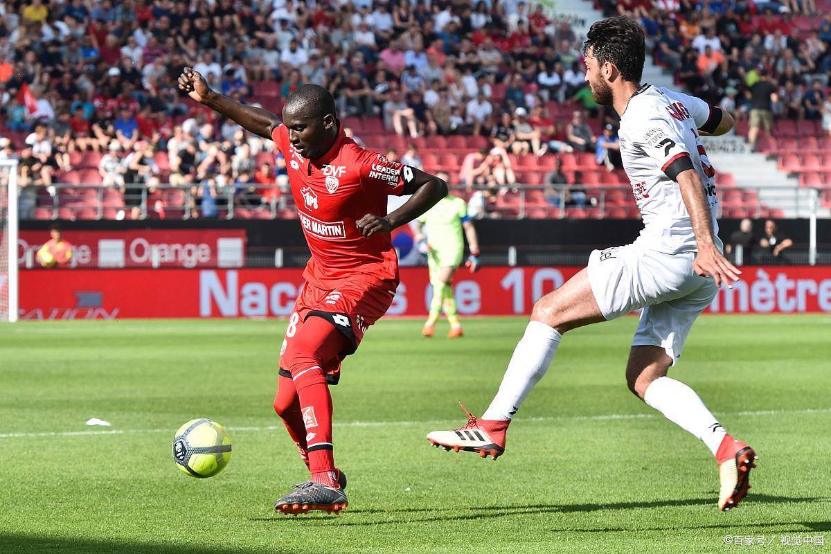 开云体育app-包含狼队客场不敌水晶宫，遭遇两连败的词条