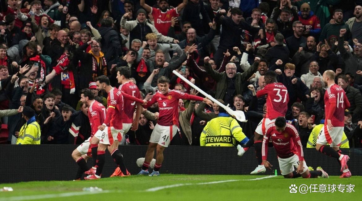 开云APP-狼队客场负于曼联，阻断连胜势头