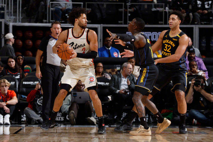 开云官方app入口-活塞队利用主场优势，击败篮网队