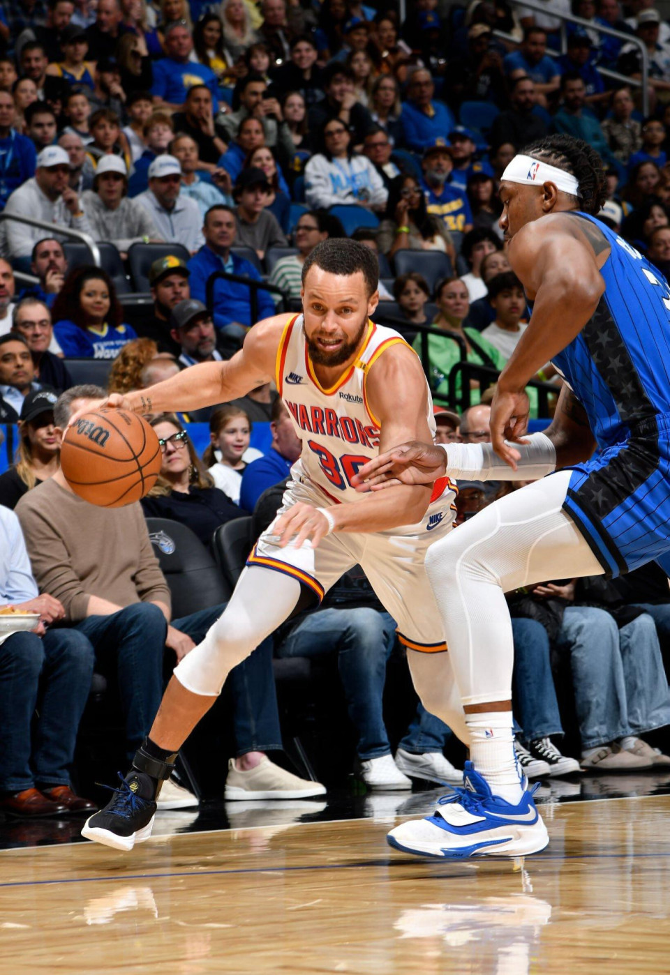 开云体育APP下载-勇士再胜猛龙，取得连胜