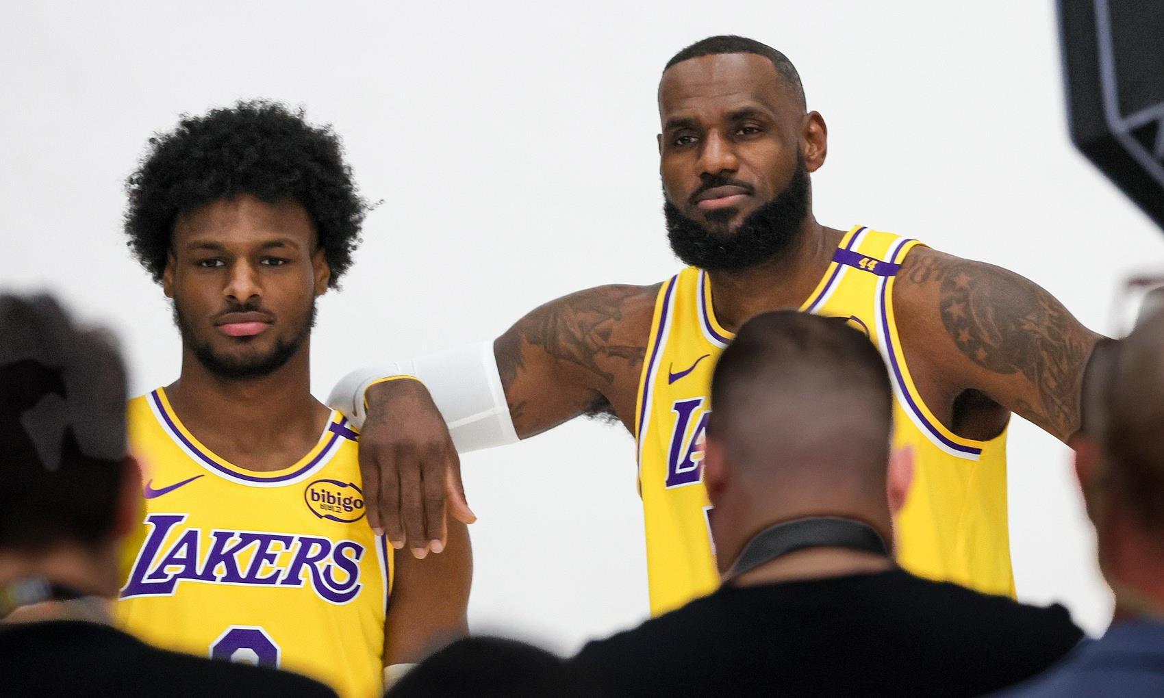 开云体育官网-湖人队签下新秀,期待他的表现