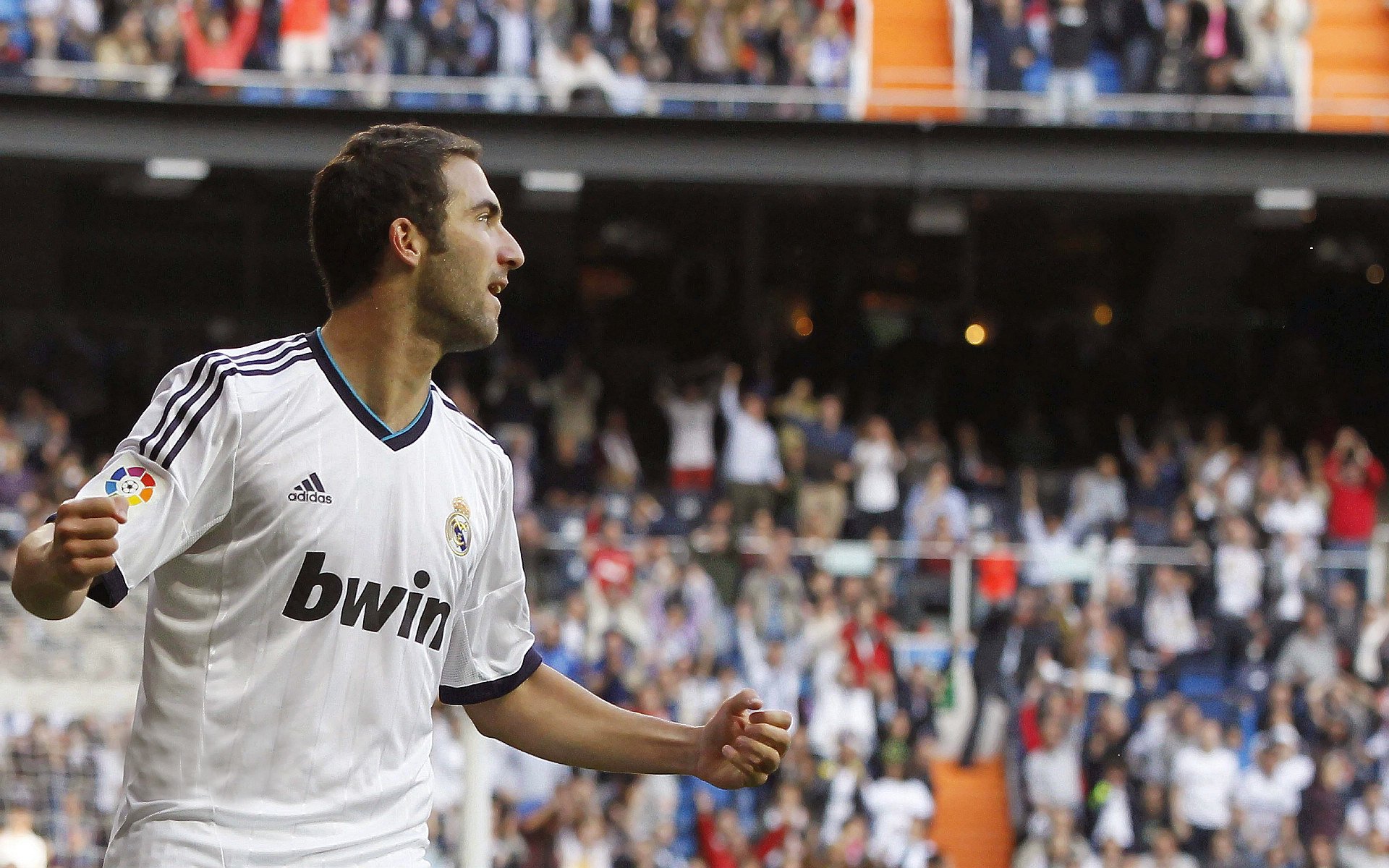 开云体育APP下载-东方豪情碰撞美式魔法，一场鏖战，一位胜负手